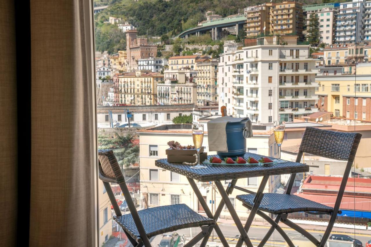 살레르노 Crescent Moon B&B 외부 사진
