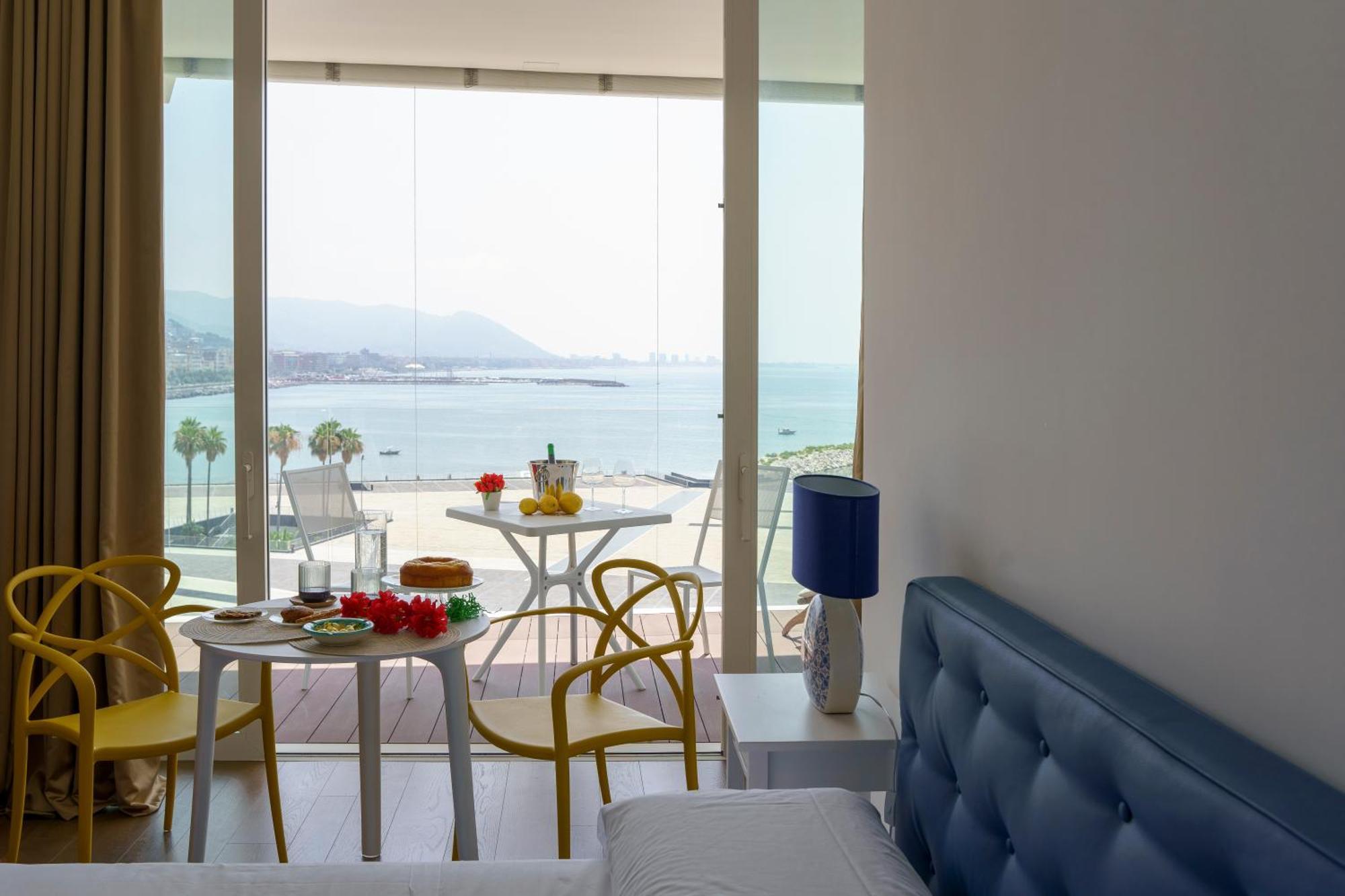 살레르노 Crescent Moon B&B 외부 사진